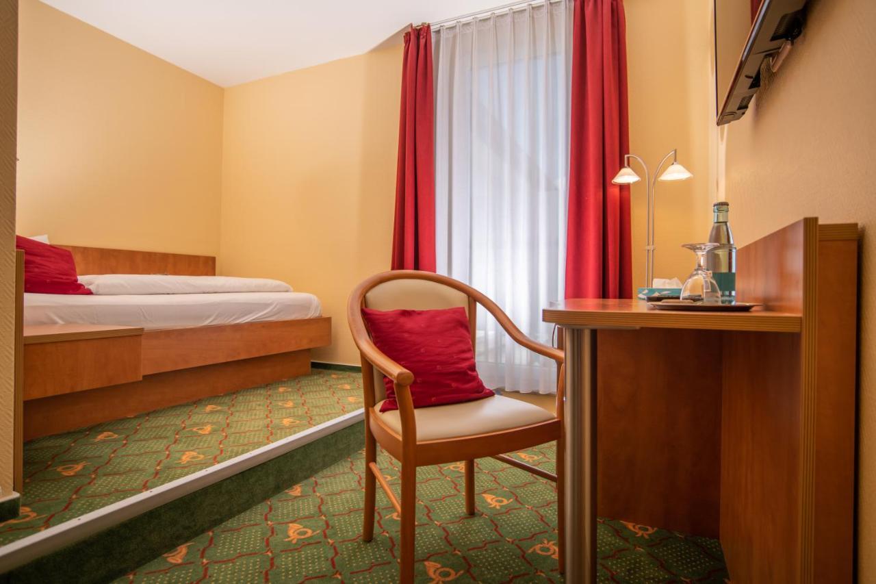 Hotel Garni Zur Alten Post Lembruch Esterno foto